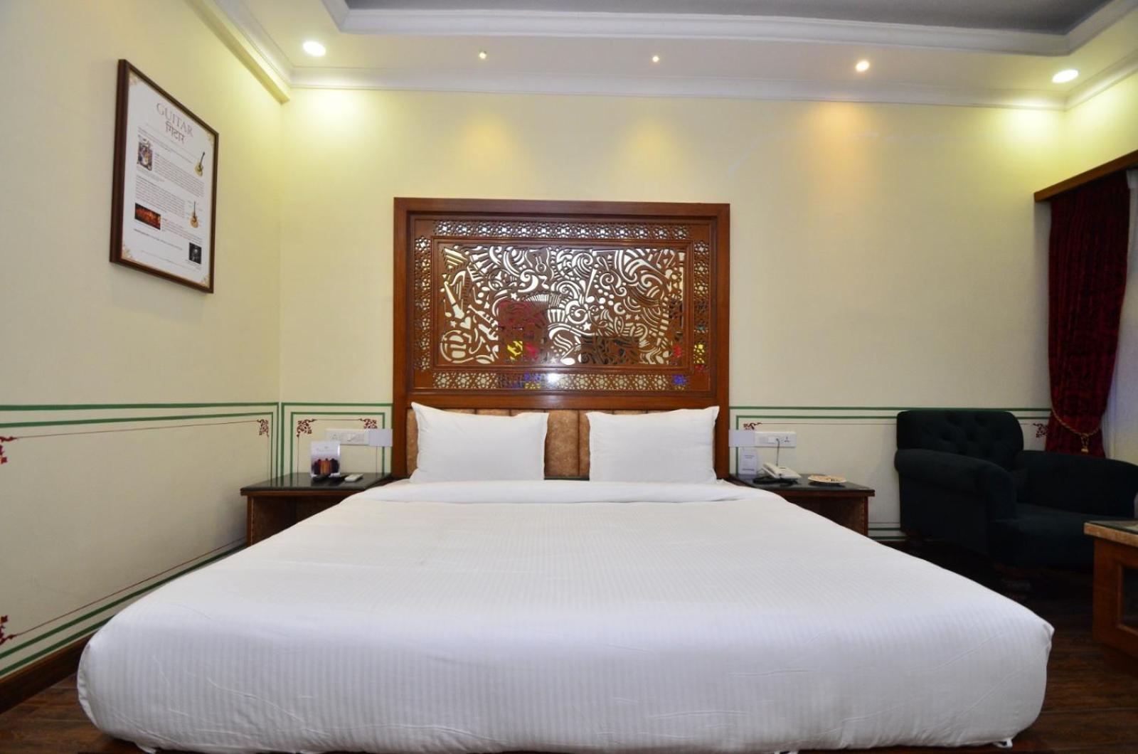 Hotel Aaram Mahal By Pachar Group Udajpur Zewnętrze zdjęcie