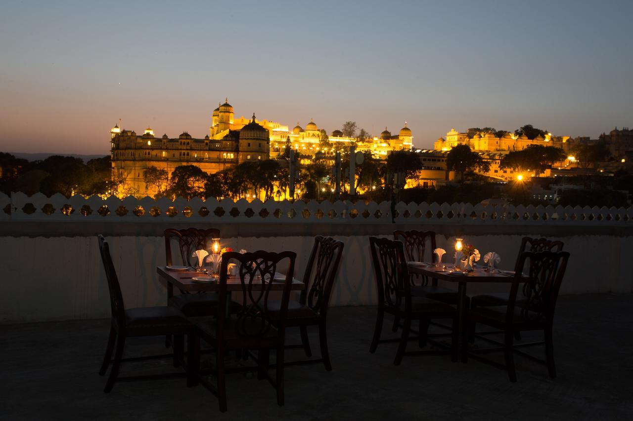 Hotel Aaram Mahal By Pachar Group Udajpur Zewnętrze zdjęcie