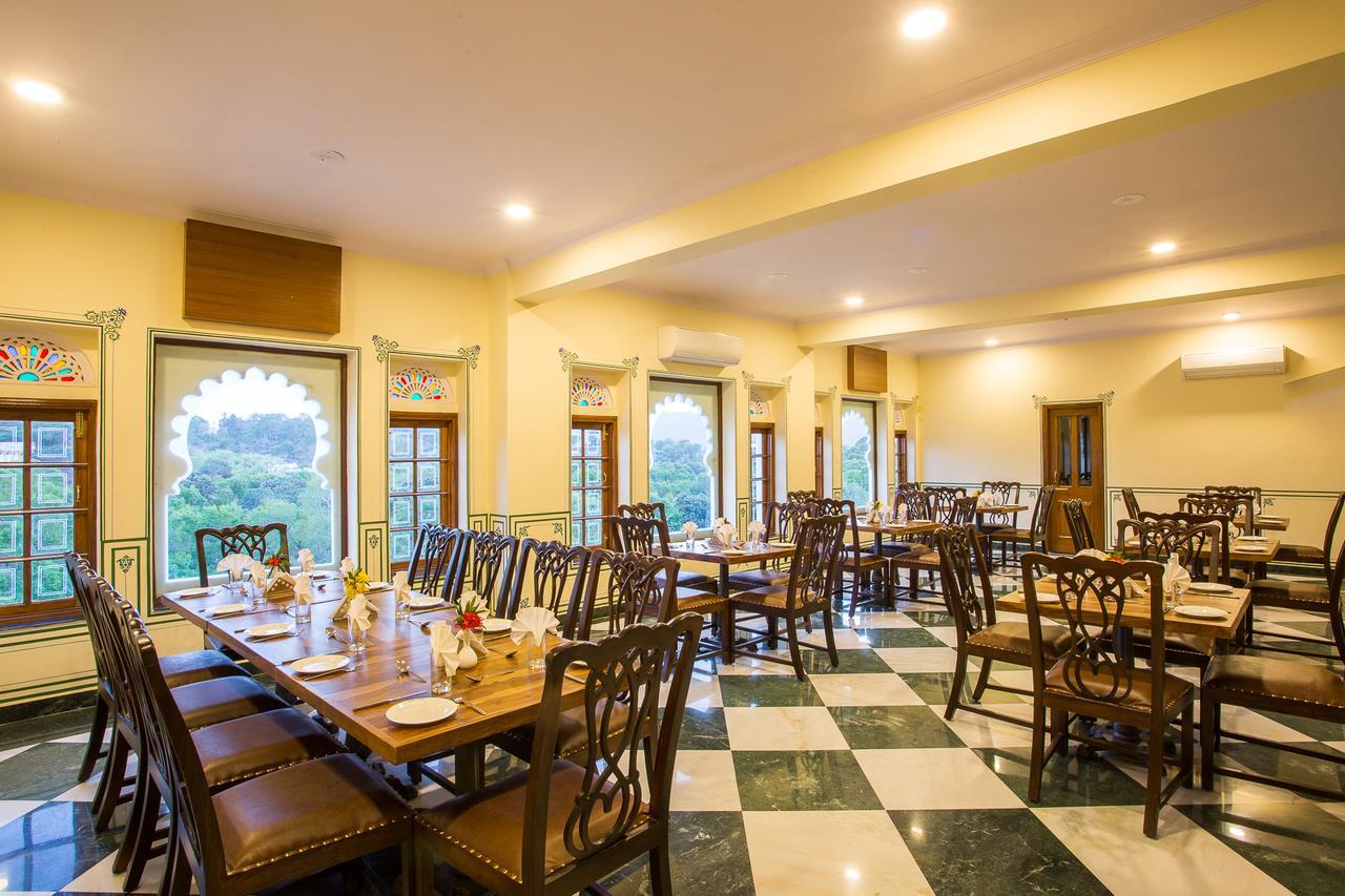 Hotel Aaram Mahal By Pachar Group Udajpur Zewnętrze zdjęcie