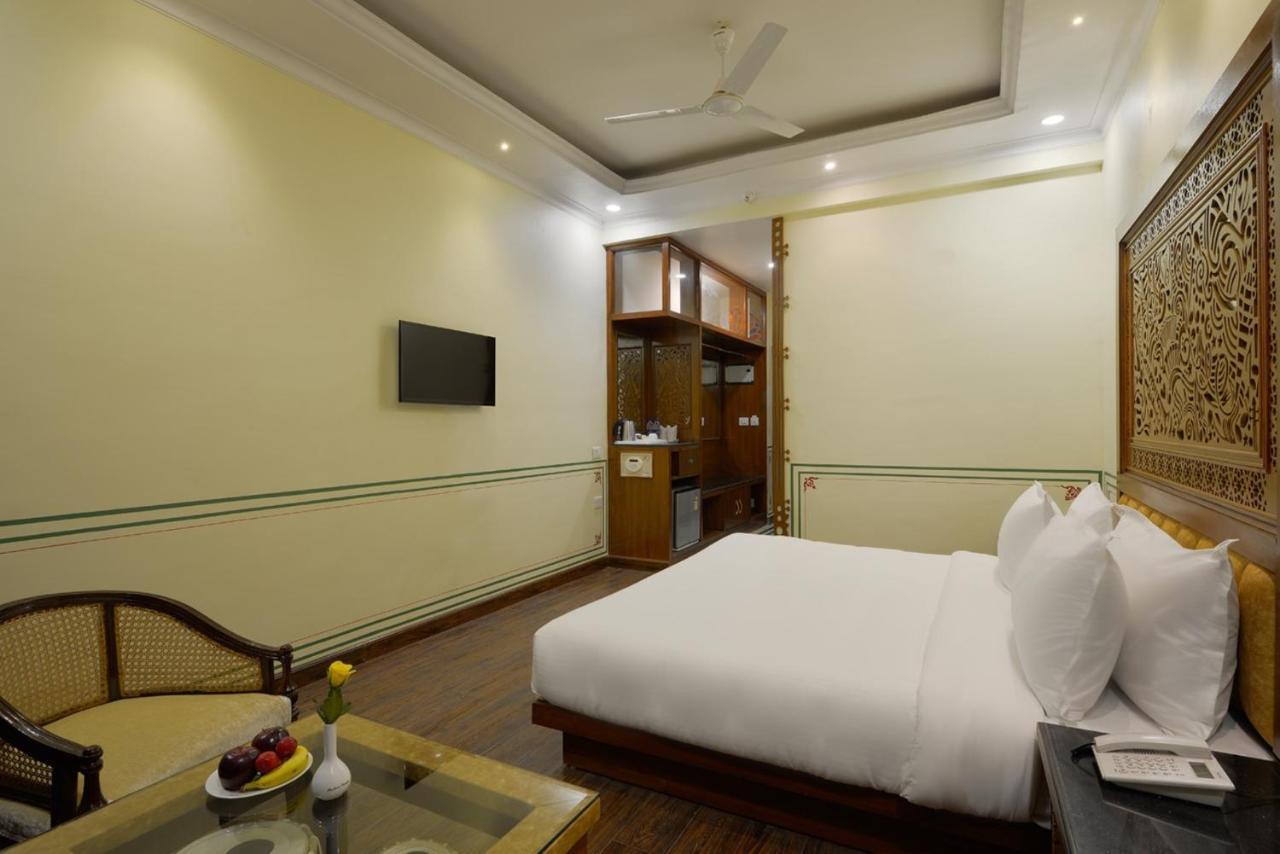 Hotel Aaram Mahal By Pachar Group Udajpur Zewnętrze zdjęcie