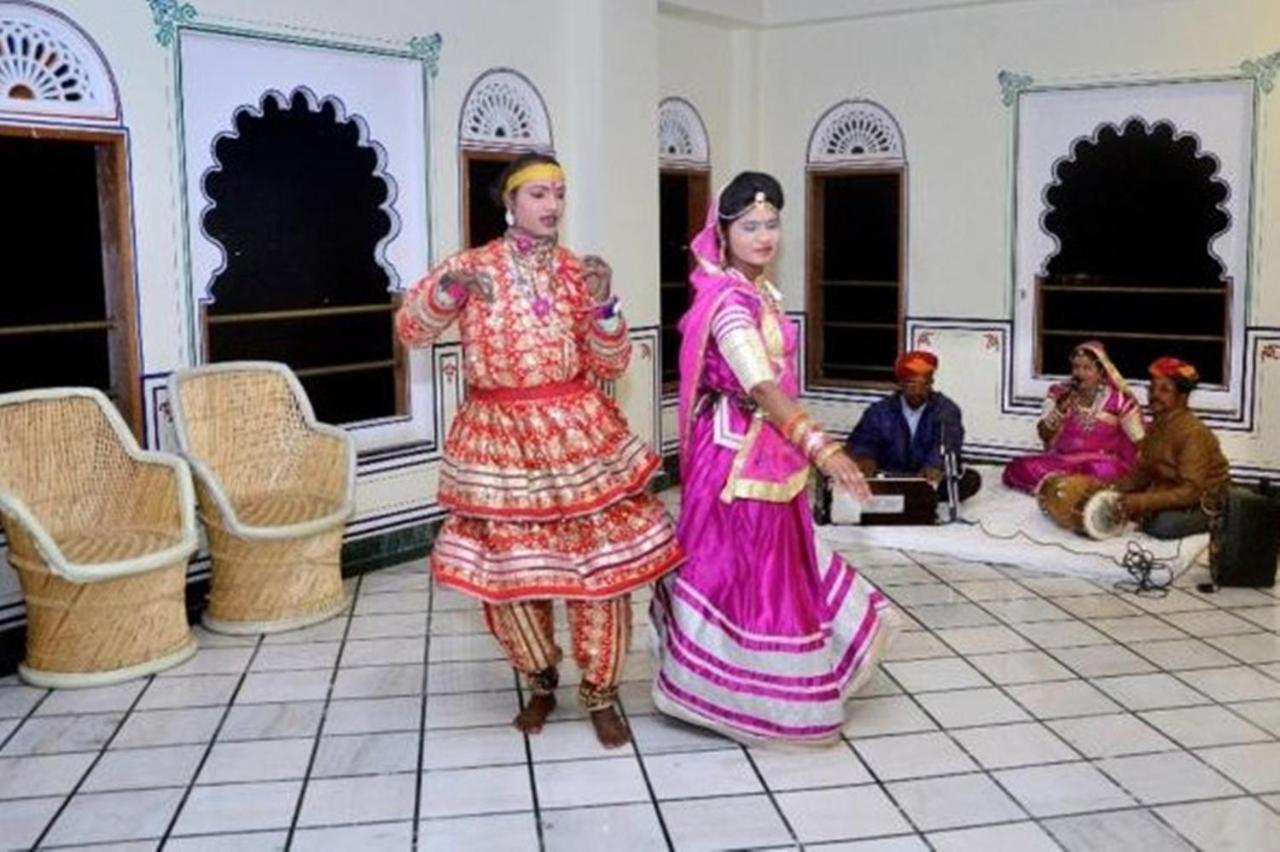 Hotel Aaram Mahal By Pachar Group Udajpur Zewnętrze zdjęcie